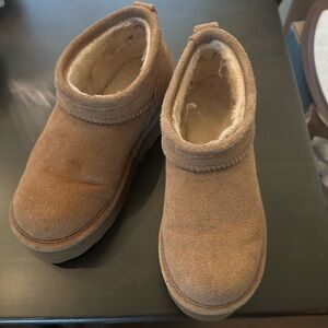 Brown Platform Bear Paws